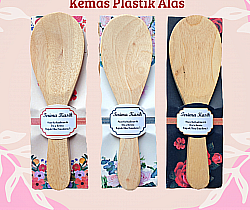 ENTONG KAYU KEMAS PLASTIK ALAS Rp 2.400,-