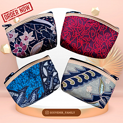 DOMPET BATIK 11X8 CM KEMAS PLASTIK Rp 2.000,-